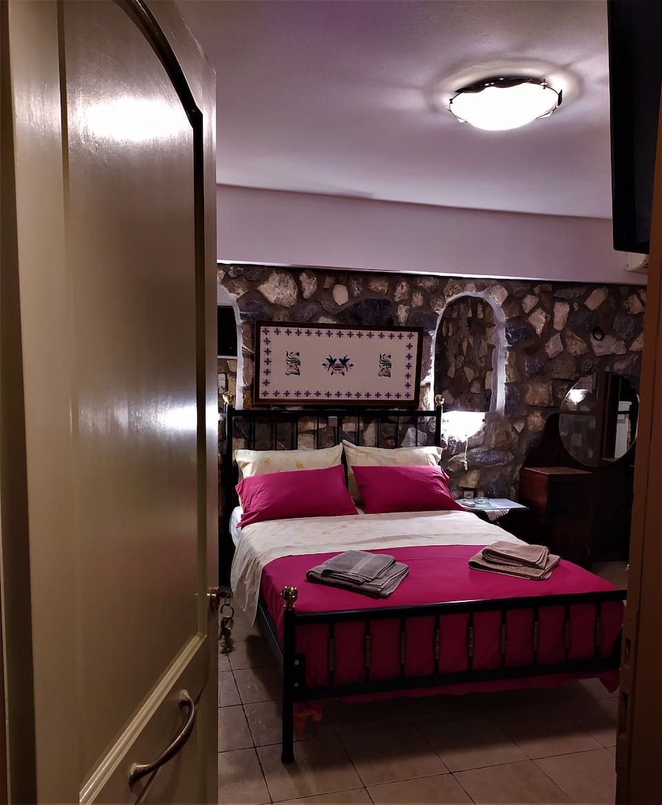 House of Atlas photo 17