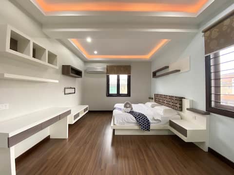 Spacious Getaway | Luxe 5BR Holiday Villa, 20pax