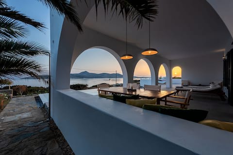 Beachfront SeaVilla