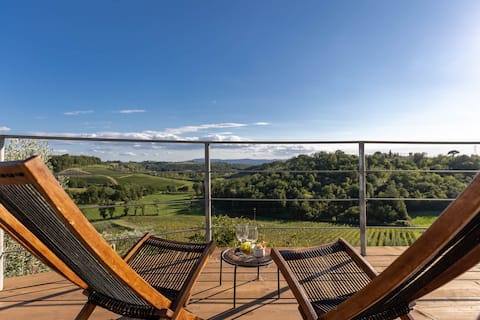 Villa Tirinzano for 14 guests with private pool