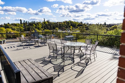 The View House