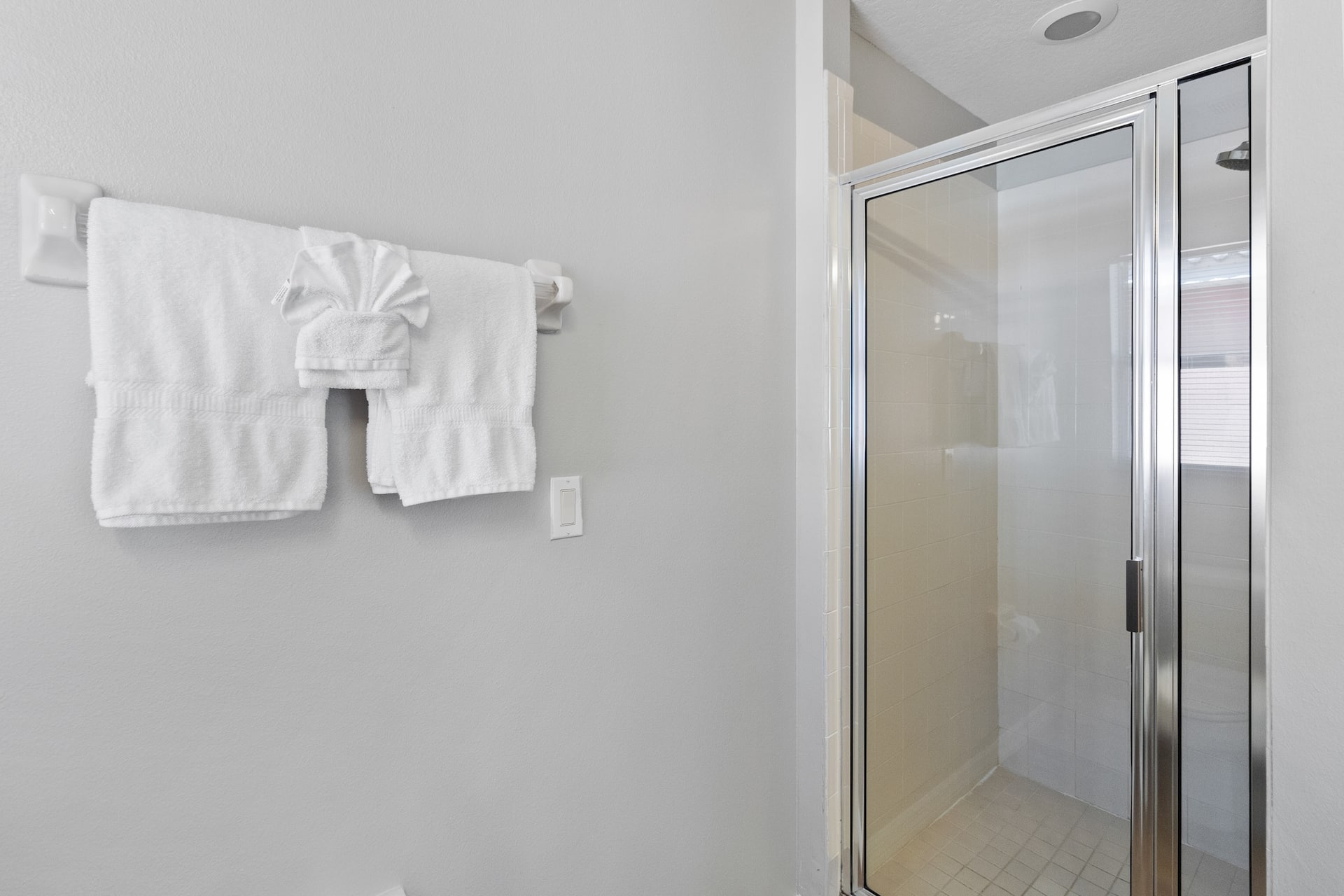 Sunnyside Villa Near Disney Private Pool 8 guests — photo 2