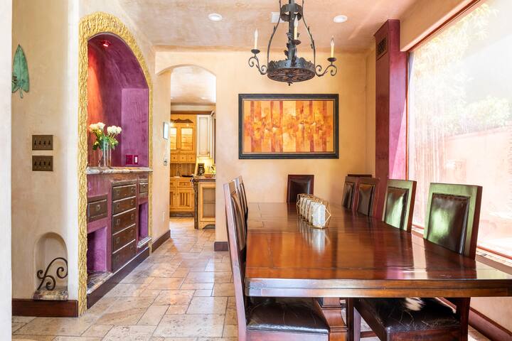 Luxurious Tuscan Villa gallery image 5