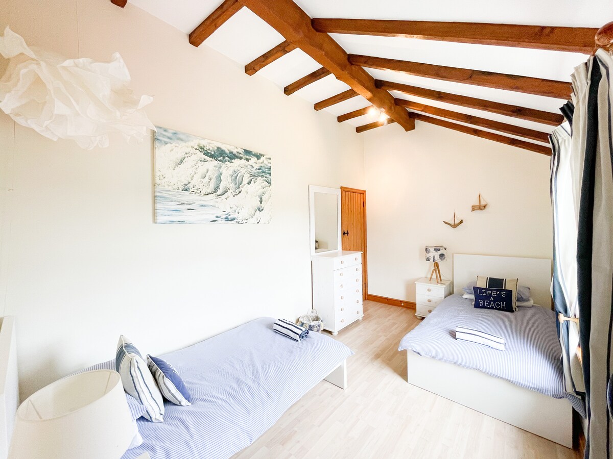 غرفة النوم 2