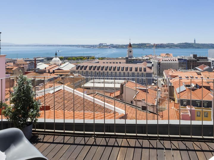 Chiado TwoTerraces Scenic view AC3Bedrs&3baths Flats for Rent in
