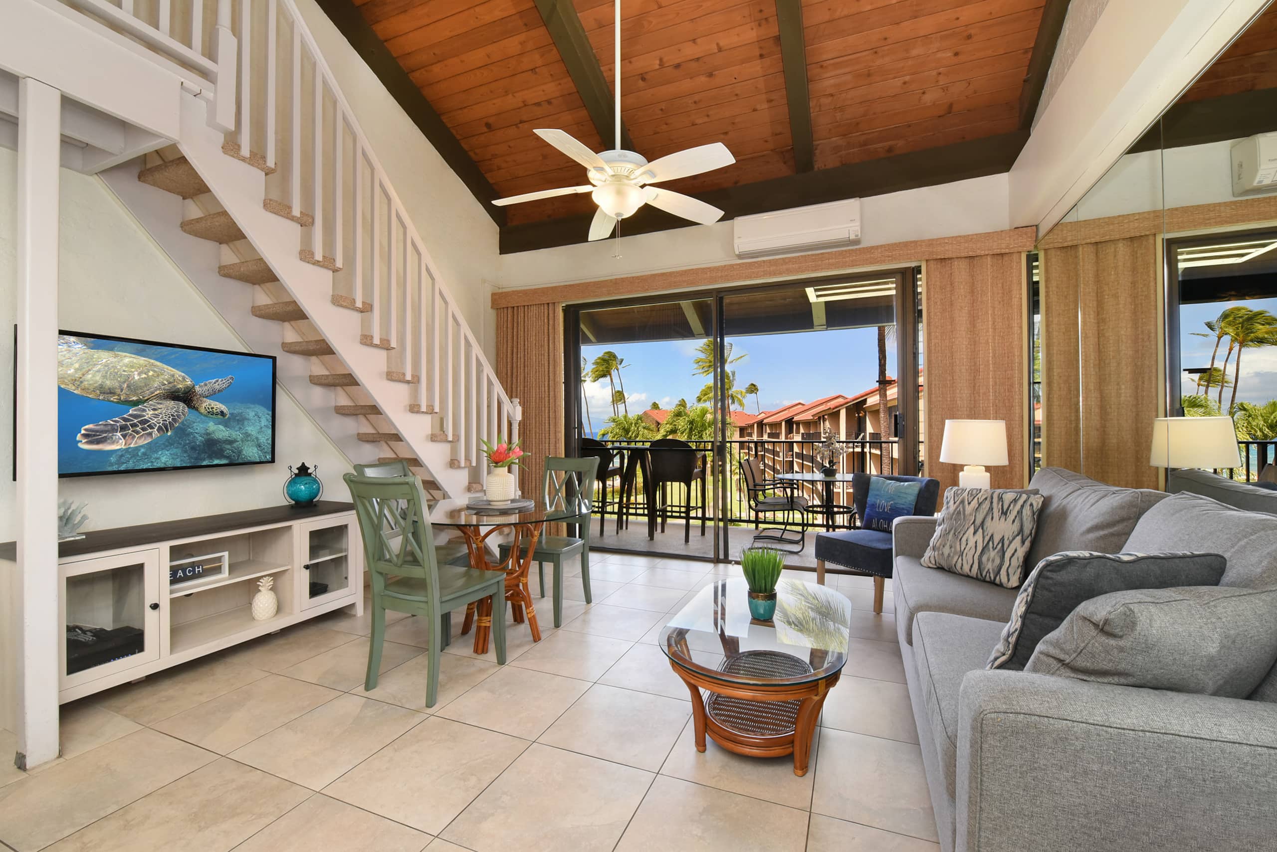 Condo in Lahaina · ★4.84 · 2 bedrooms · 3 beds · 2 private baths - Image 3