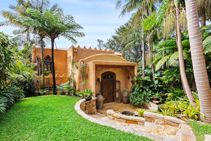 The Moroccan Retreat – A secluded private oasis.