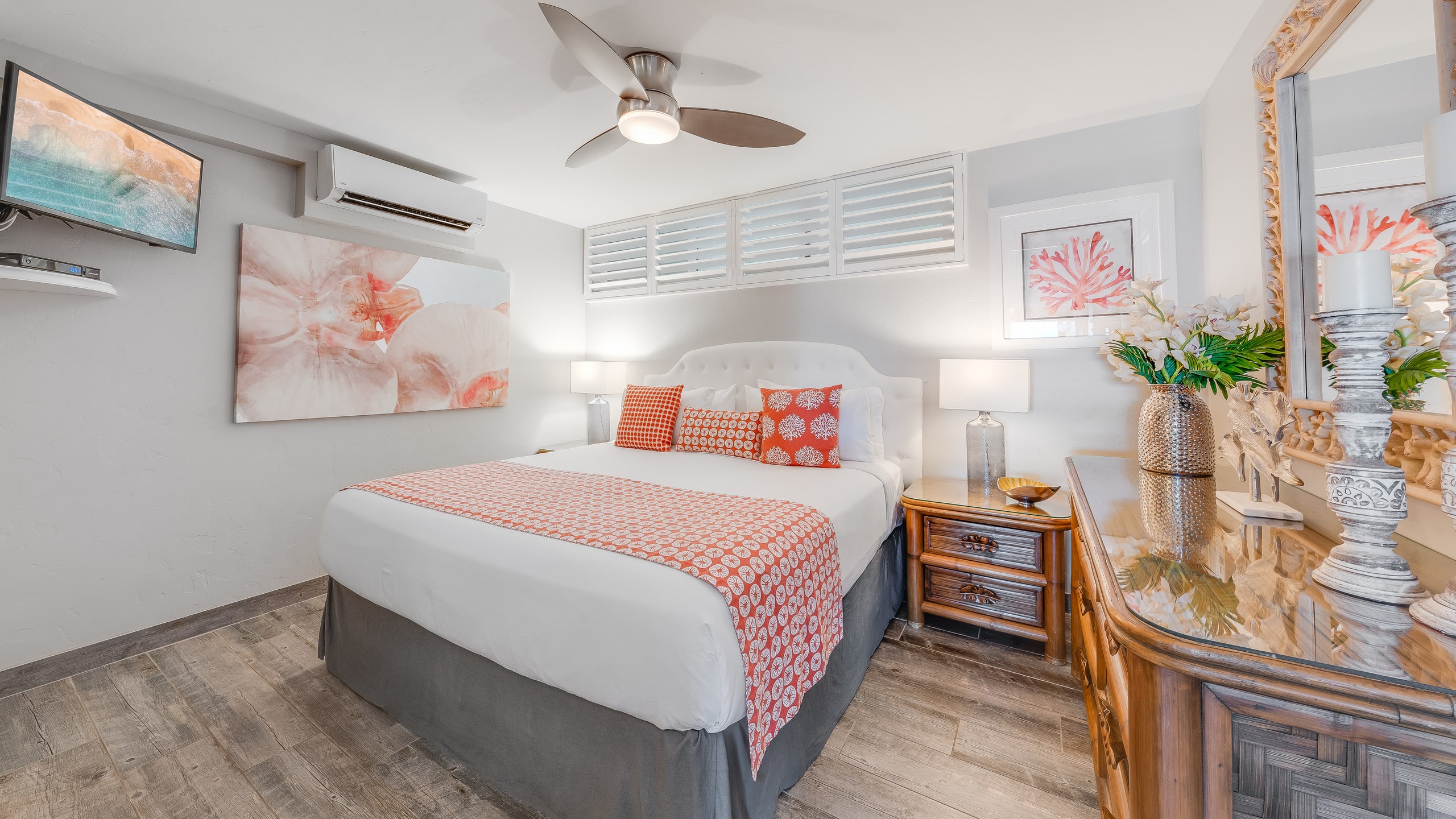 Condo in Lahaina · ★4.97 · 1 bedroom · 1 bed · 1 bath - Image 3