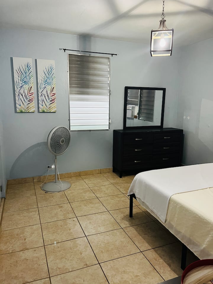 ห้องนอนใหญ่