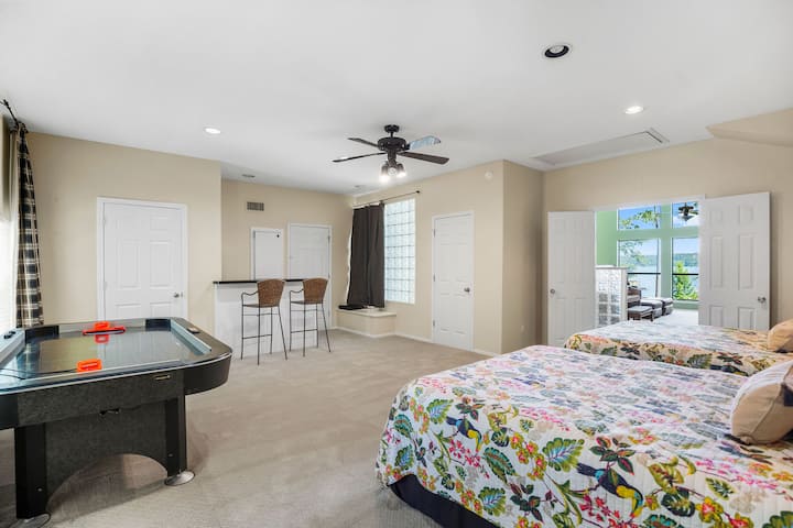 this room is for the all-nighters