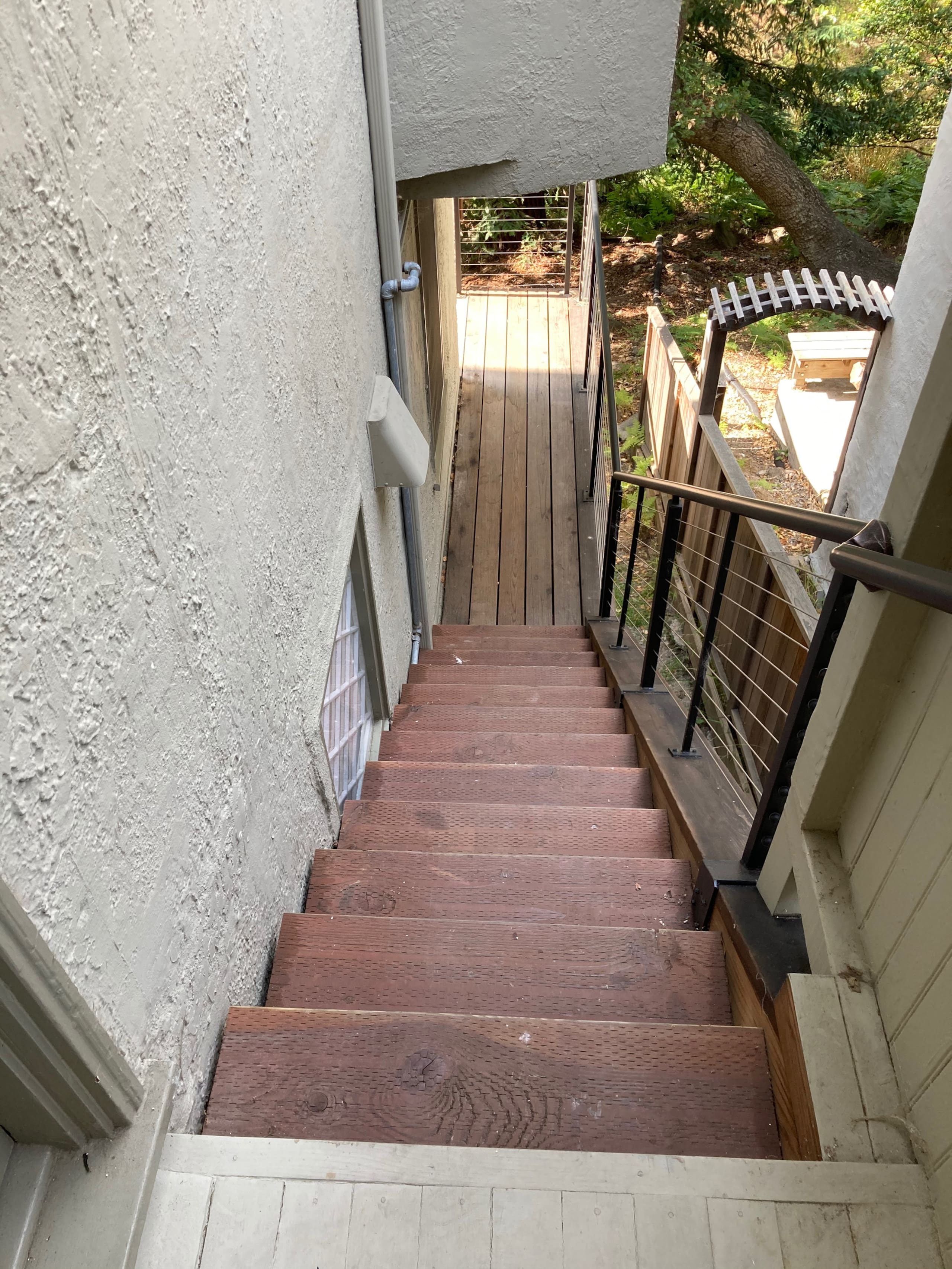 Peaceful North Berkeley in-law overlooking creek - Photo 25