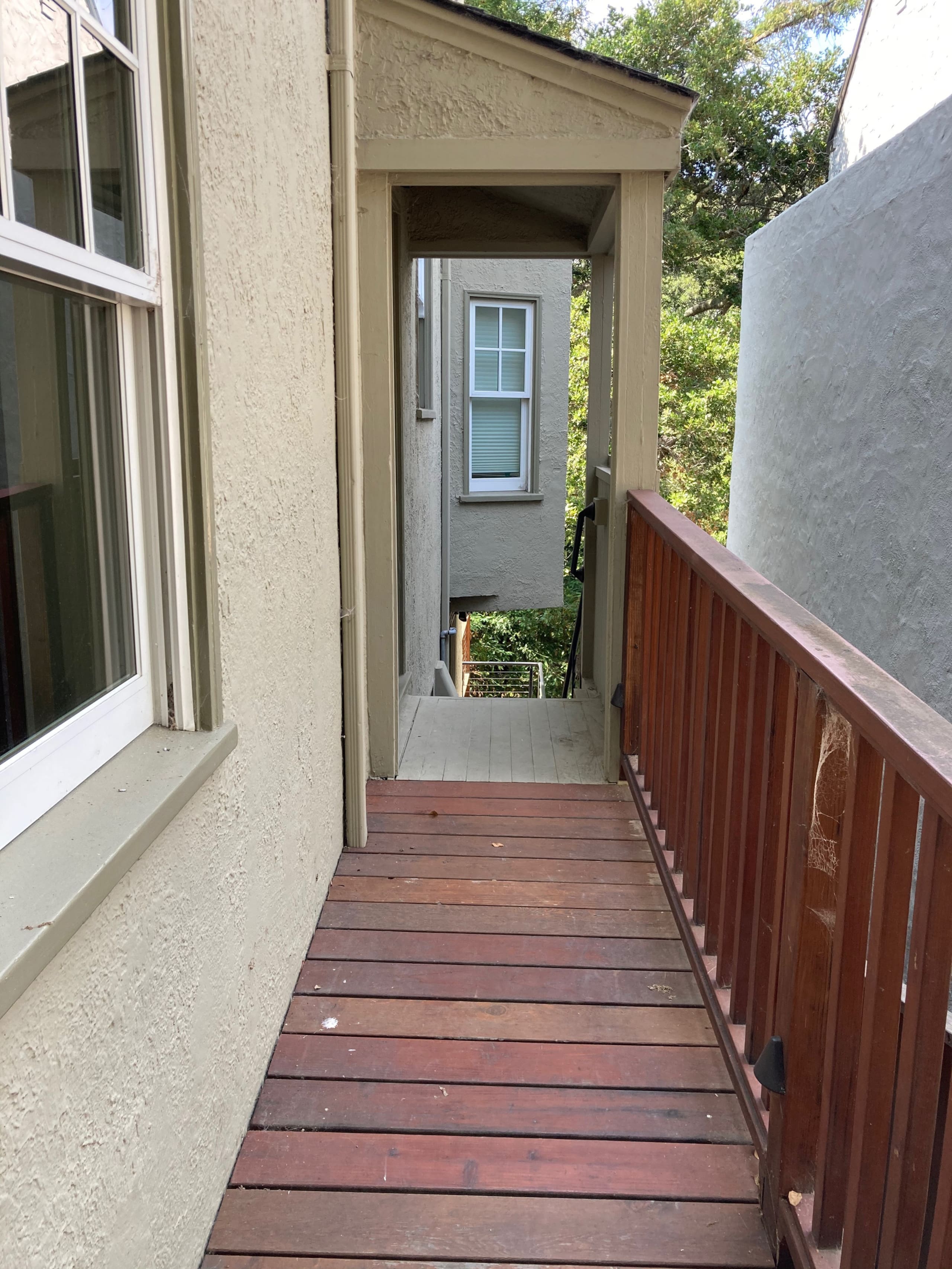 Peaceful North Berkeley in-law overlooking creek - Photo 28