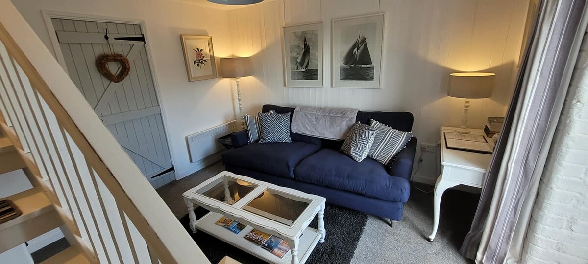 Top Airbnb: The Bake House (Berryl Farm Cottages) in Isle Of Wight