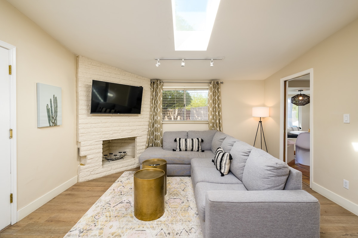 Top performing Airbnb: Santa Fe Modern in the Center of Scottsdale in Scottsdale