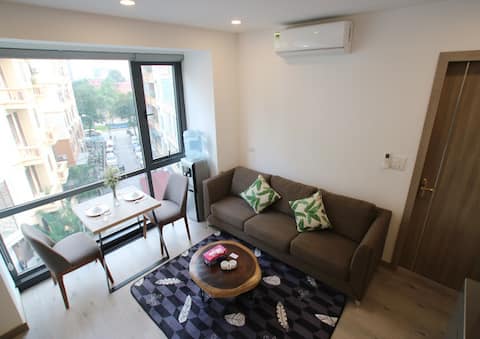 R601 - Brandnew & peaceful apartment Cau Giay area