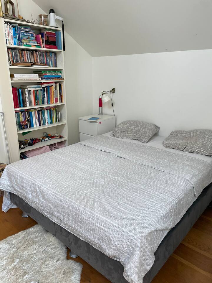 2. kat u spavaćoj sobi 
