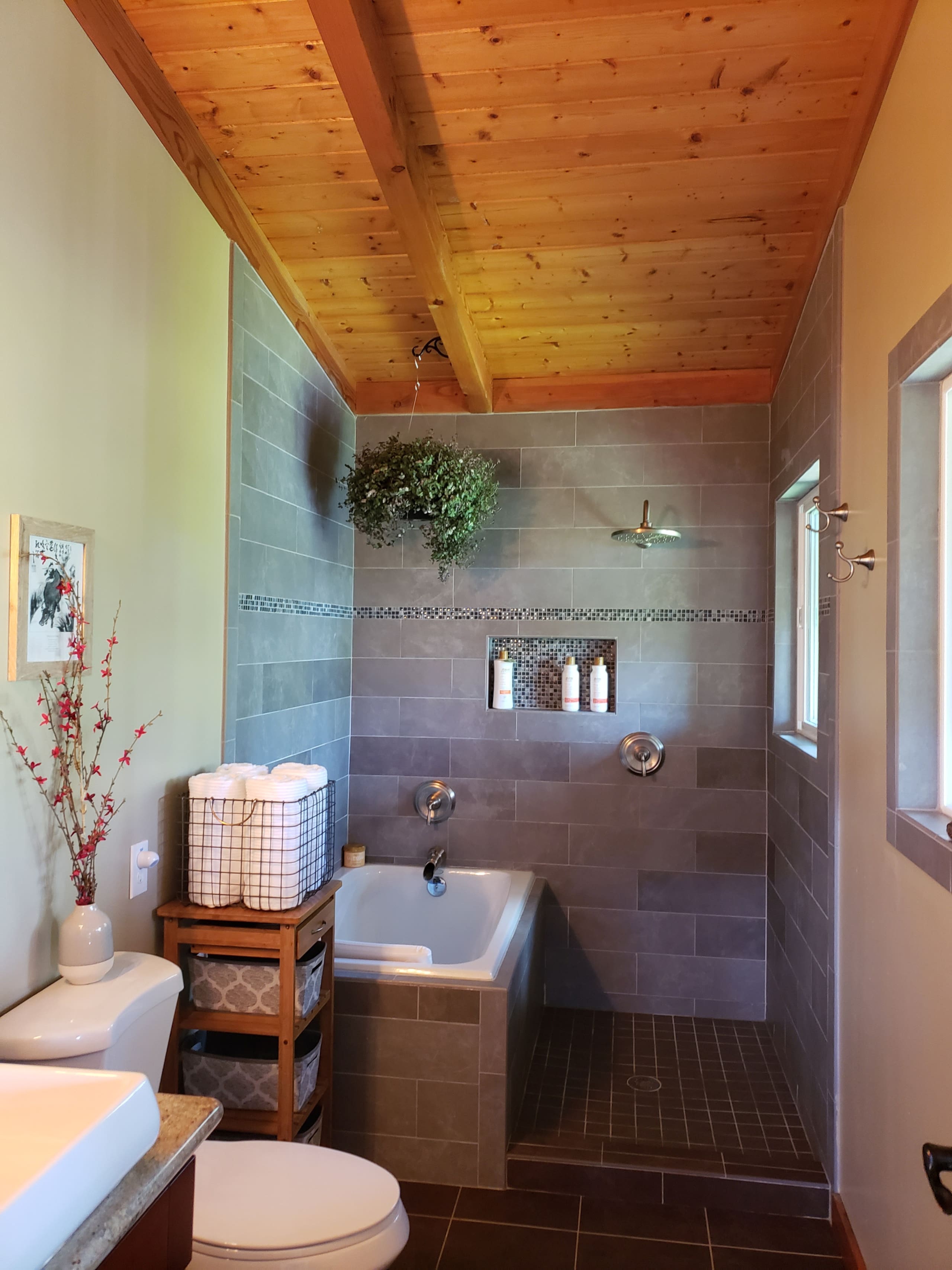 Home in Pahoa · ★4.97 · 2 bedrooms · 2 beds · 1 private bath - Image 19