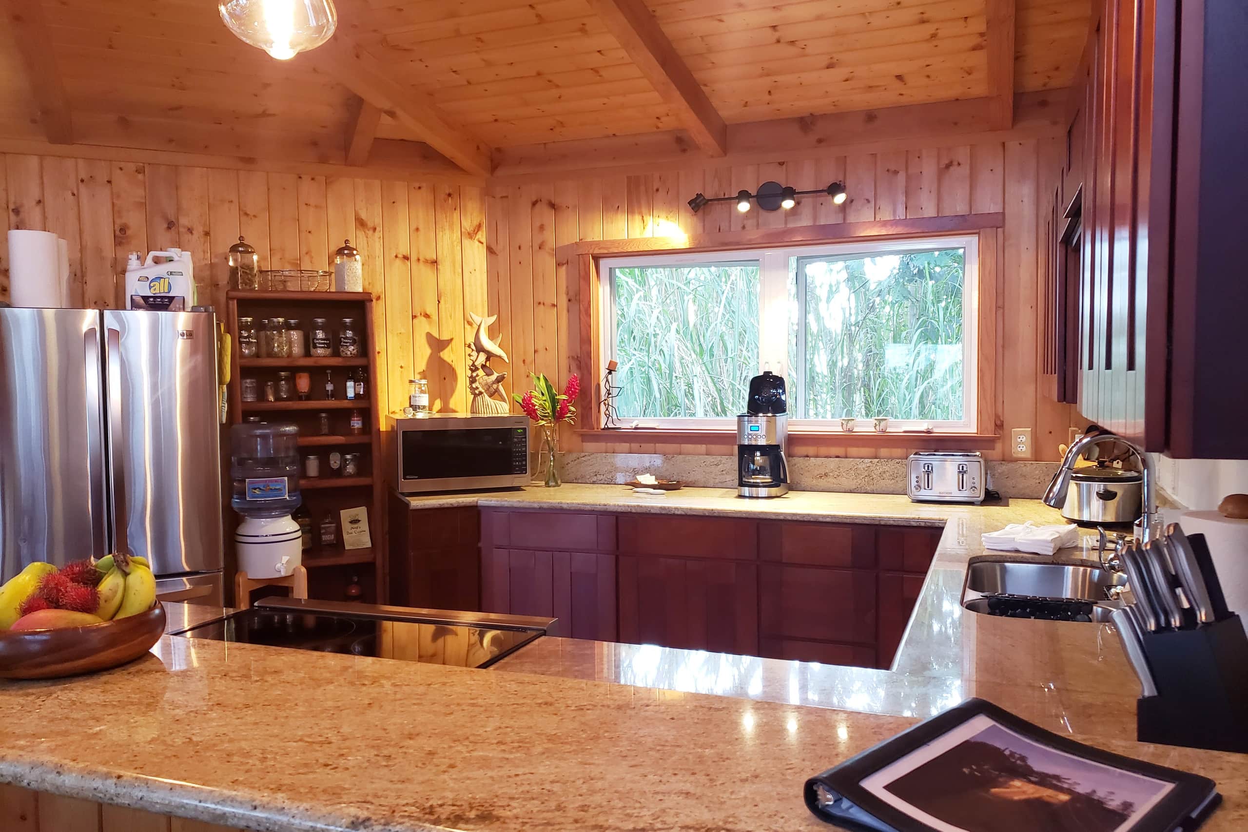 Home in Pahoa · ★4.97 · 2 bedrooms · 2 beds · 1 private bath - Image 5