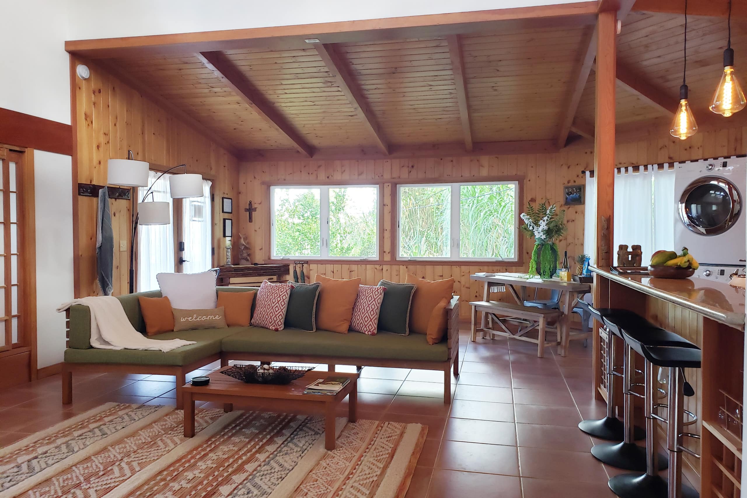 Home in Pahoa · ★4.97 · 2 bedrooms · 2 beds · 1 private bath - Image 2