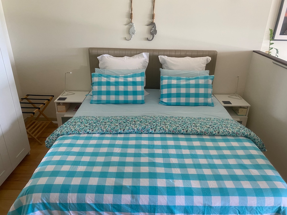 เตียงคิงไซส์ - ใหญ่และสะดวกสบาย!!