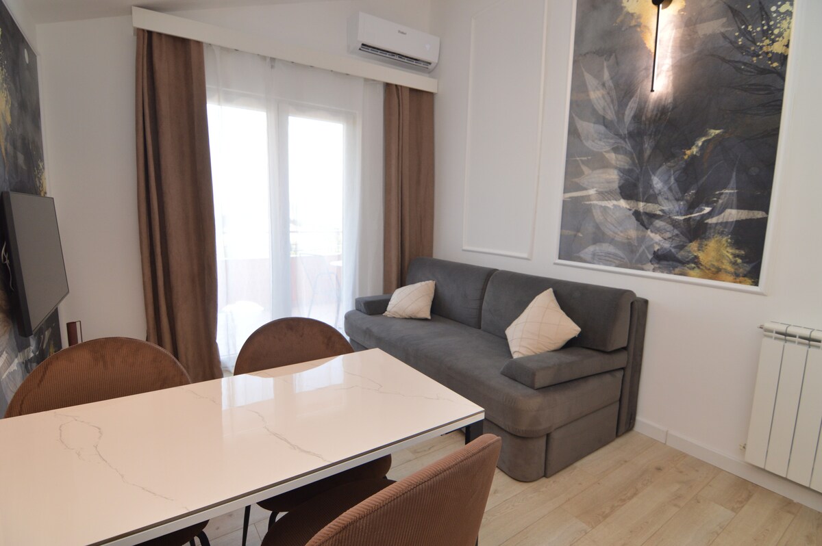 Apartman 8 · Apartment A