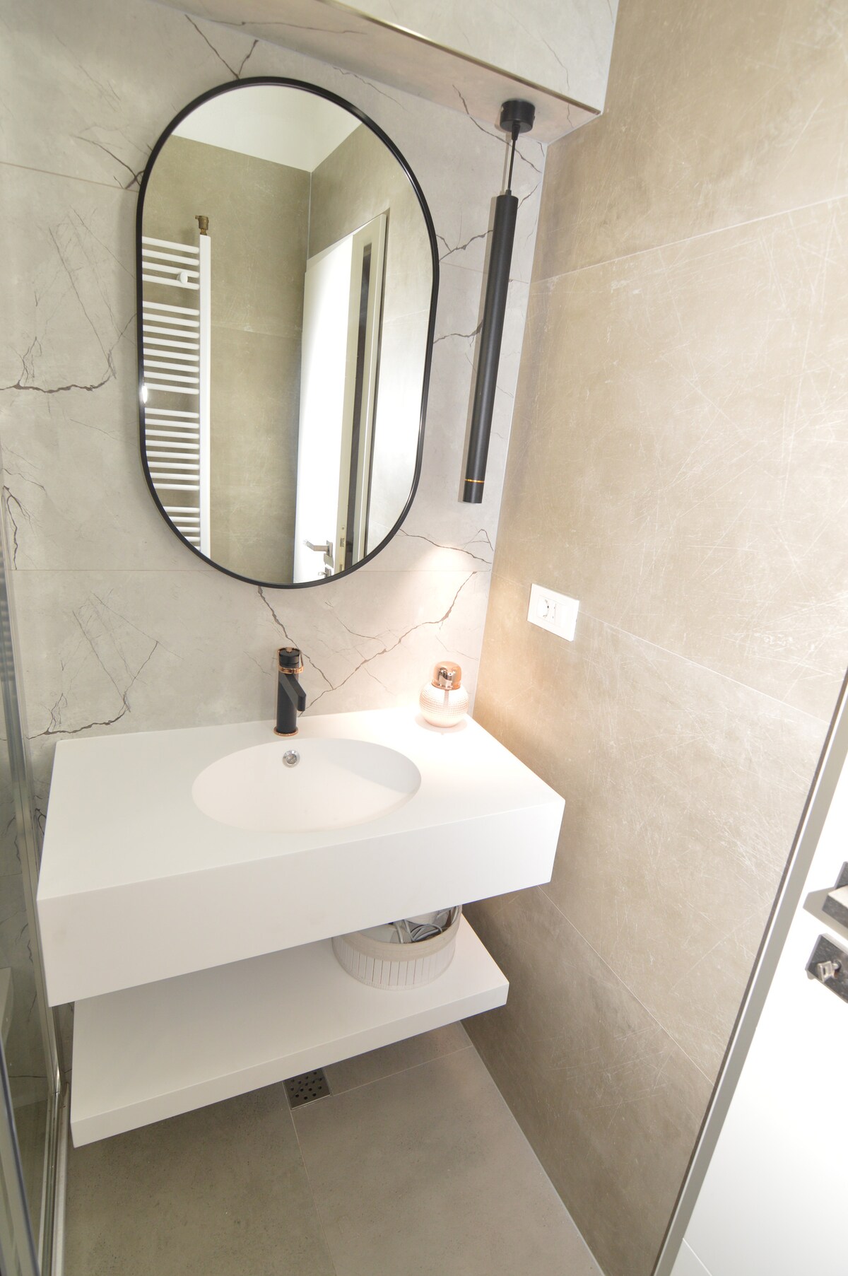 Apartman 8 · Apartment A