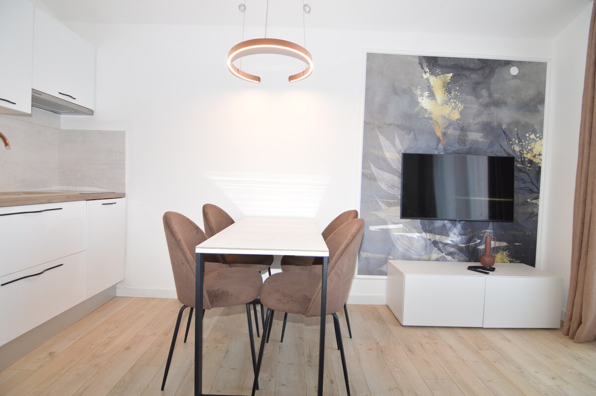 Apartman 8 · Apartment A