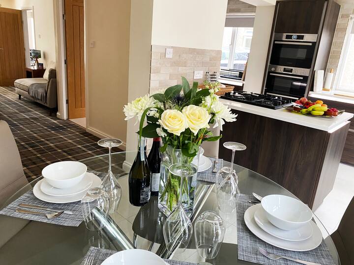 Room in suburban Edinburgh home Houses for Rent in Edinburgh