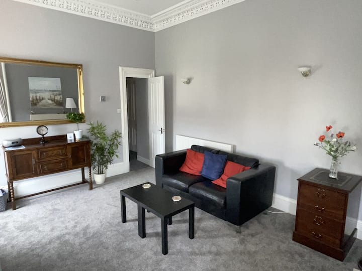 10 Best Airbnb Vacation Rentals In Dunbar, Scotland Updated 2024