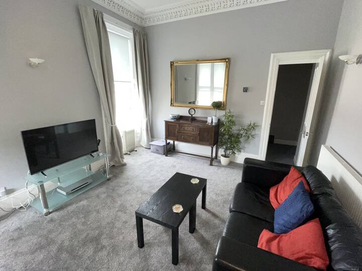 10 Best Airbnb Vacation Rentals In Dunbar, Scotland Updated 2024