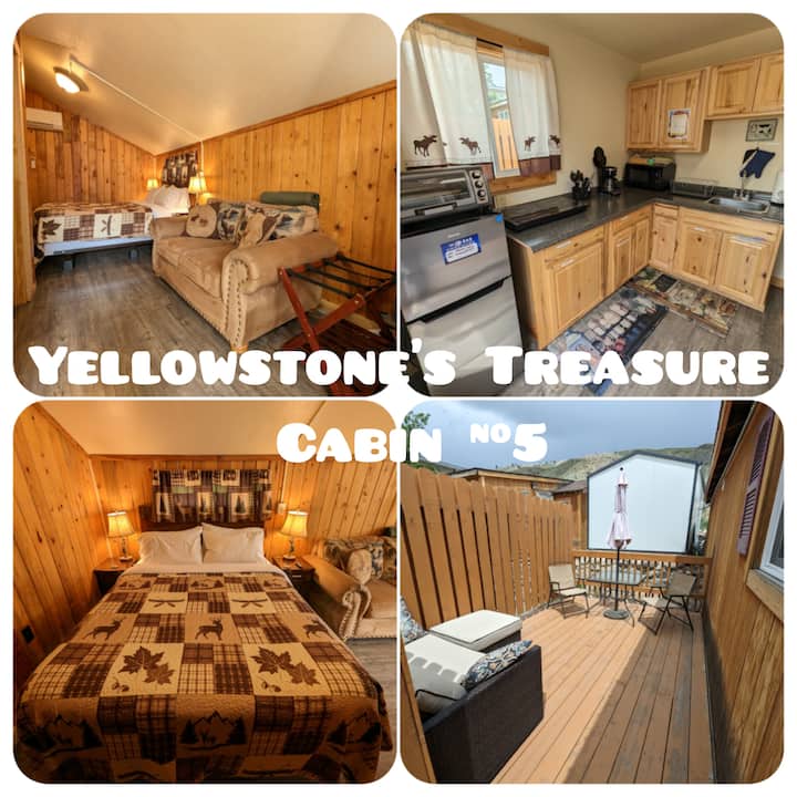 Yellowstone's Treasure Cabin 5 in Gardiner, MT Cabins for Rent in
