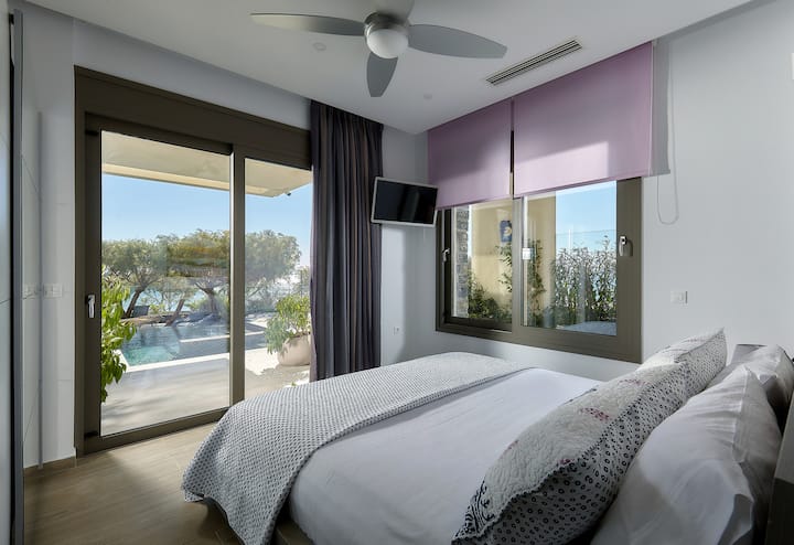 غرفة النوم 6، كاليستو ، سرير كينج