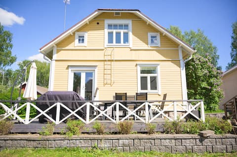 Old Finnish Willa nearby Helsinki