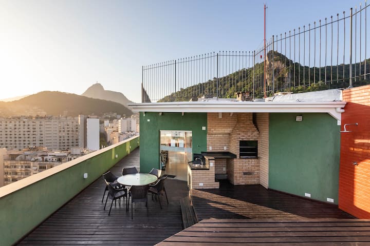 Pool Barbecue Penthouse in Copacabana