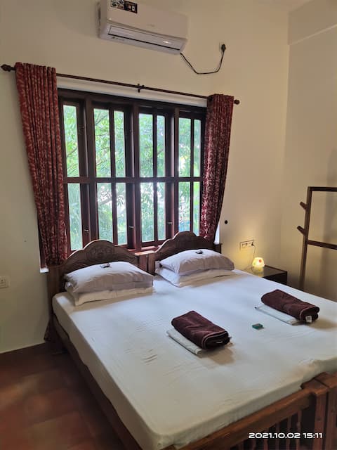 Neela Waters Beach Homestay - Chippi