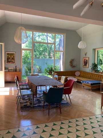 Großes Haus mit Garten in Berlin (Zentrumnähe)