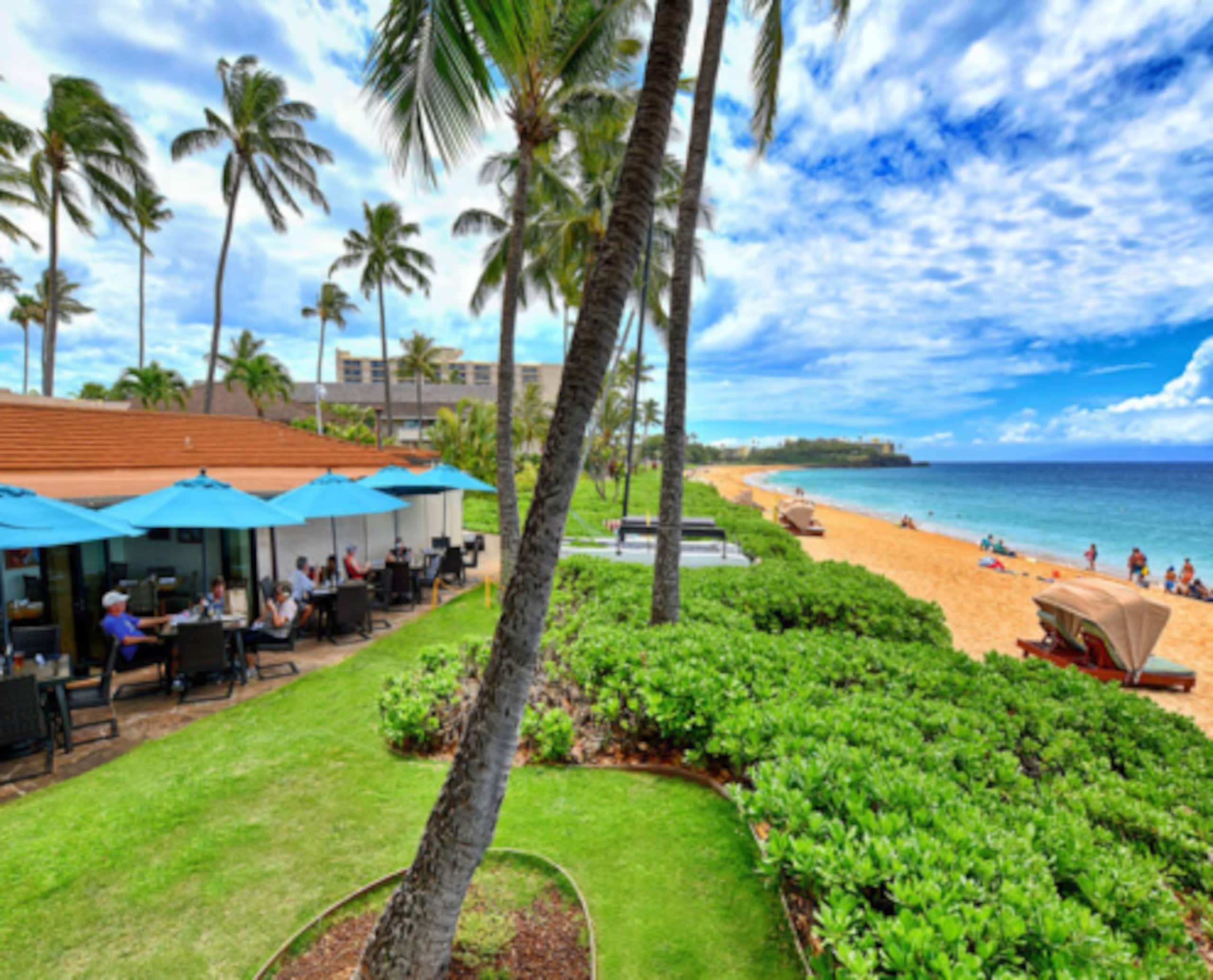 Condo in Lahaina · ★4.94 · 1 bedroom · 2 beds · 2 baths - Image 13