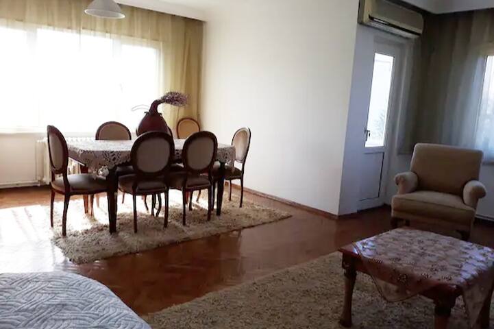 Home in Istanbul ( For Big Families & Groups) gallery image 4