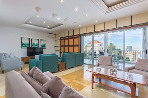 OpenView 2-Bedroom Flat in Naccache