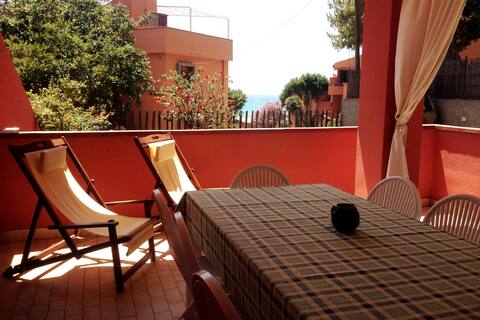 Villa 10 beds 100 meters from the sea