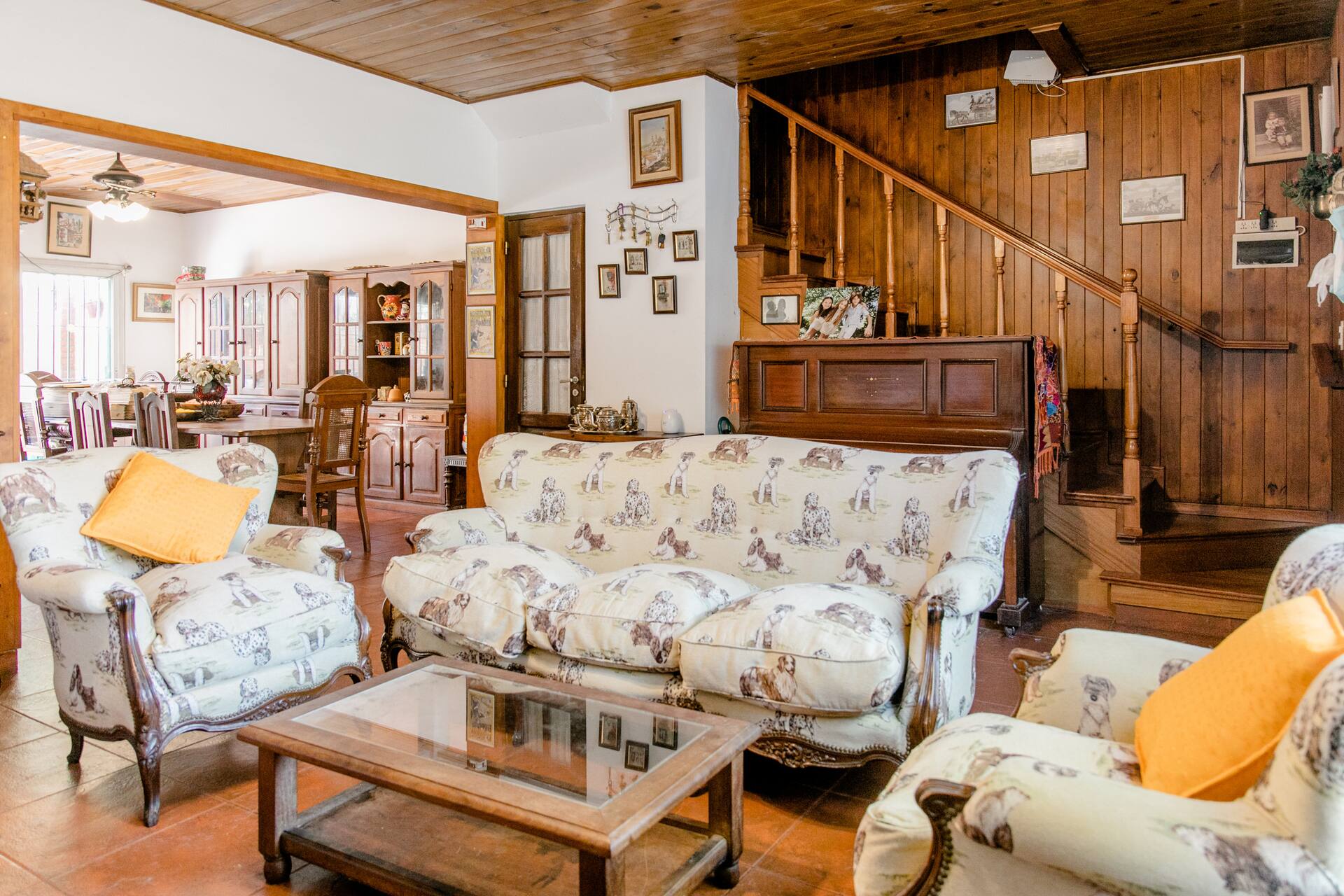 Room with two beds in Vicente López