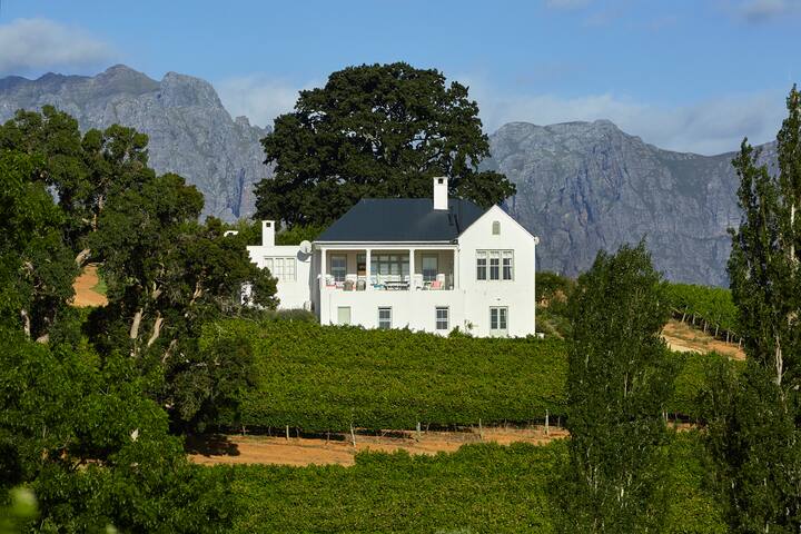 Kings Kloof Country House. gallery image 2