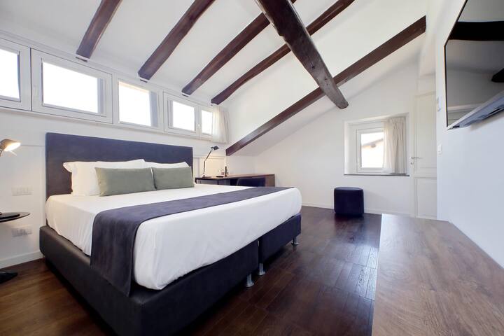 Penthouse Villa Corsini gallery image 5