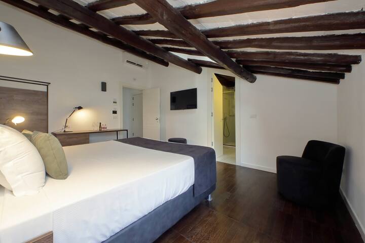 Penthouse Villa Corsini gallery image 3