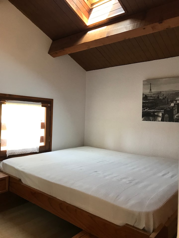 habitación cama doble