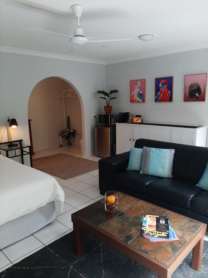 10 Best Airbnb Vacation Rentals In Cannonvale, Australia Updated 2024