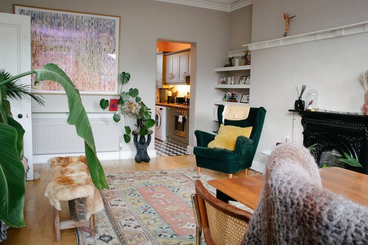 Victorian-style Bank House, Dublin gallery image 2