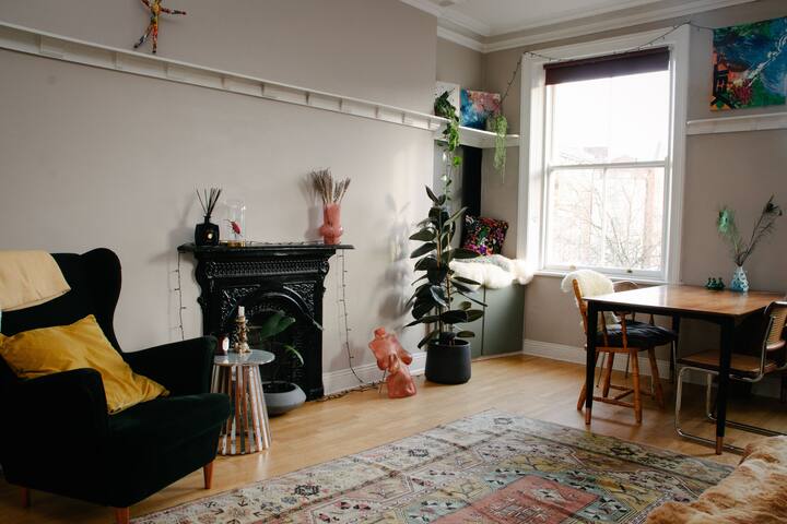 Victorian-style Bank House, Dublin gallery image 3