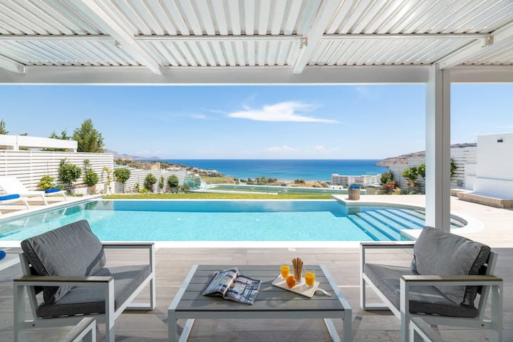 Luxury Sunrise Villa Vrachos with Infinity Pool