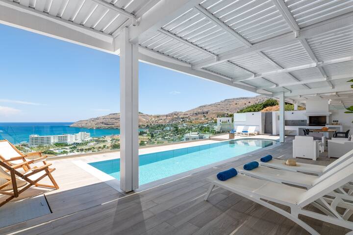 Luxury Sunrise Villa Faros with Infinity Pool gallery image 4